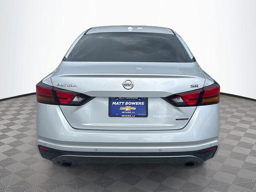 2020 Nissan Altima 2.0 SR