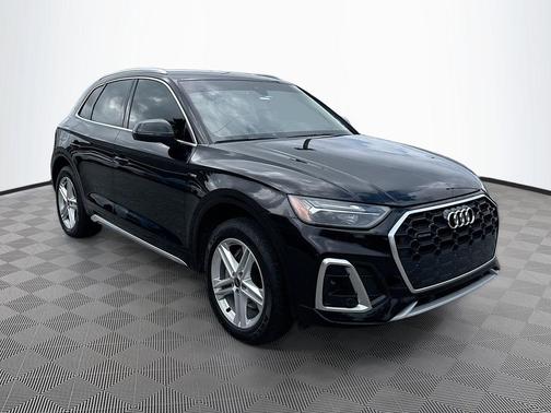 2022 Audi Q5 e 55 S line quattro Premium