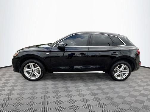 2022 Audi Q5 e 55 S line quattro Premium
