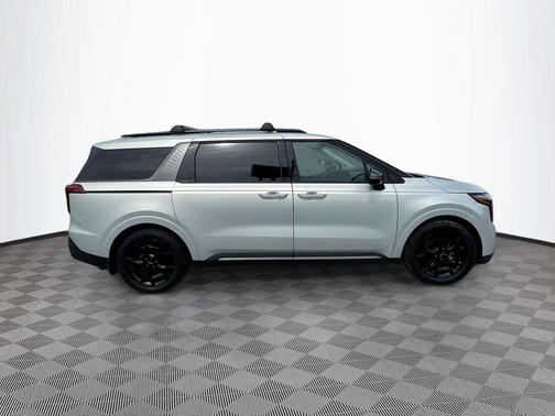 2025 Kia Carnival SX Prestige