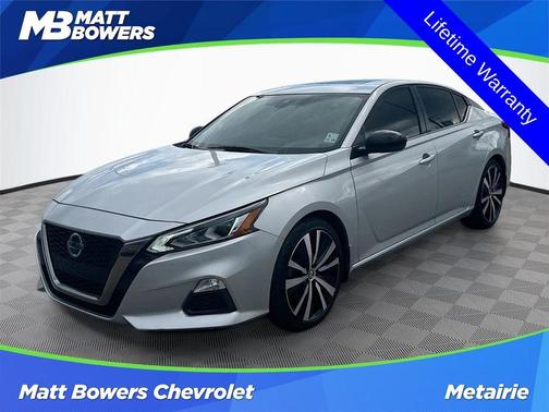 2020 Nissan Altima 2.0 SR