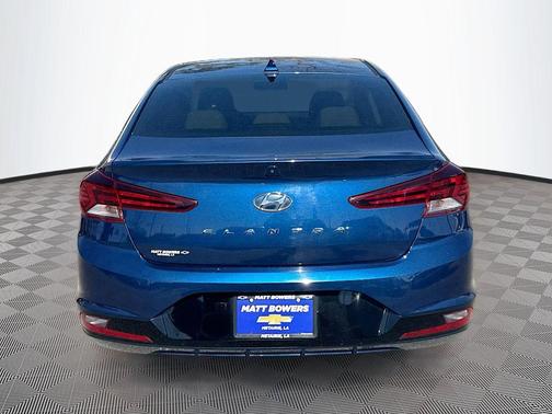 2019 Hyundai ELANTRA SEL