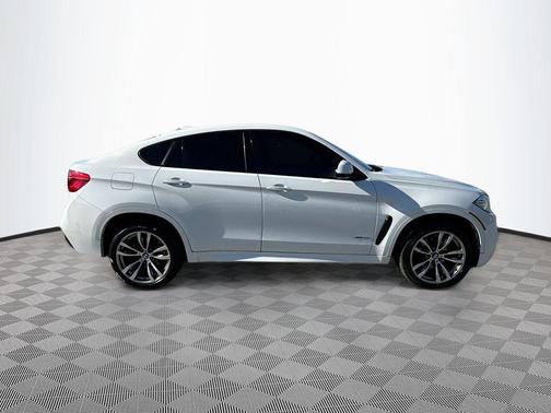 2015 BMW X6 xDrive35i