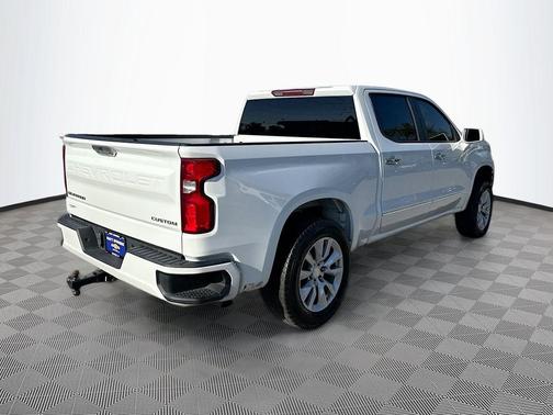 2022 Chevrolet Silverado 1500 Limited Custom