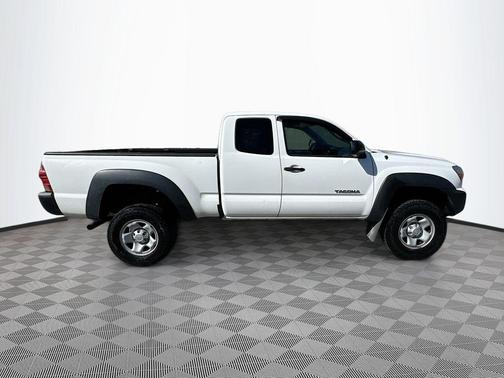 2013 Toyota Tacoma Base