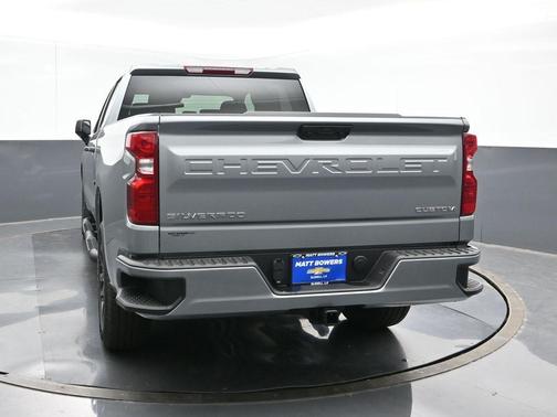 2025 Chevrolet Silverado 1500 Custom