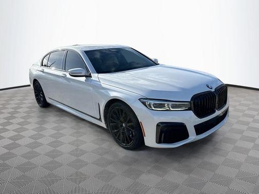 2020 BMW 750 i xDrive