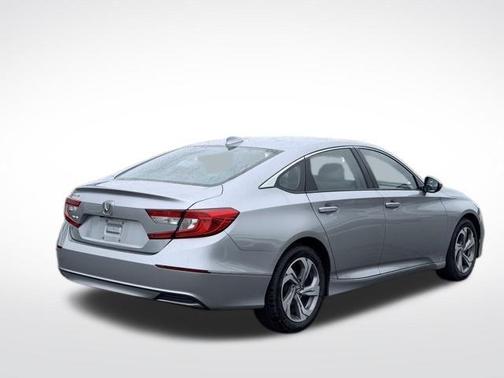Lunar Silver Metallic 2019 Honda Accord EX