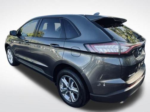 2018 Ford Edge SE