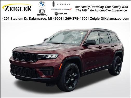 2024 Jeep Grand Cherokee Laredo