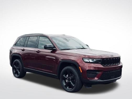 2024 Jeep Grand Cherokee Laredo