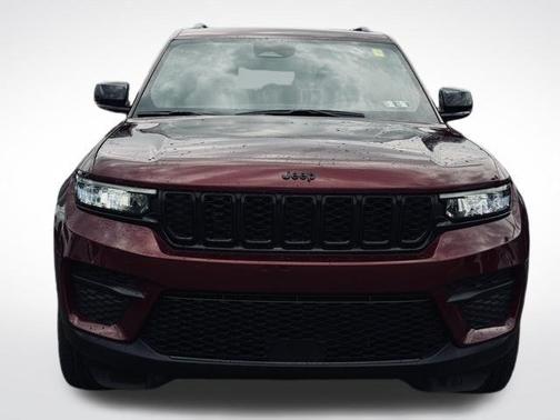 2024 Jeep Grand Cherokee Laredo