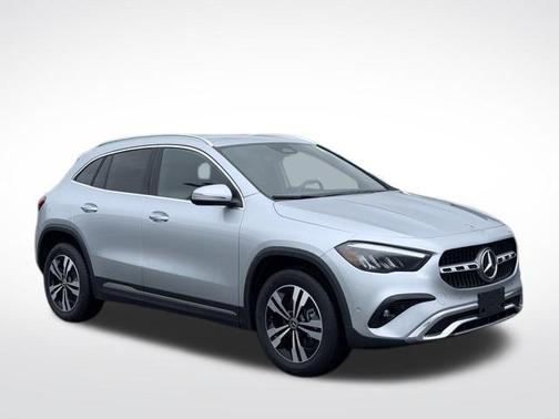 Cirrus Silver Metallic 2025 Mercedes-Benz GLA 250 Base 4MATIC
