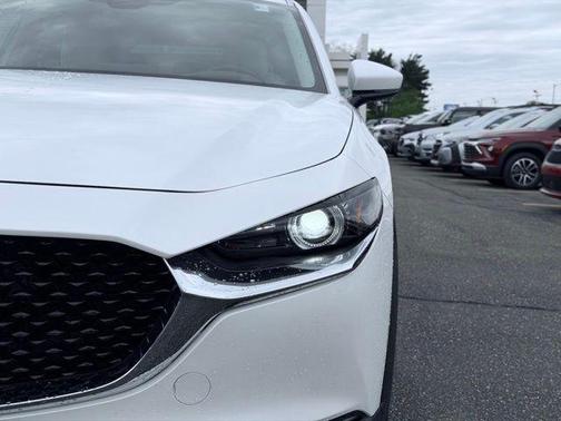 Snowflake White Pearl 2023 Mazda CX-30 Premium Package