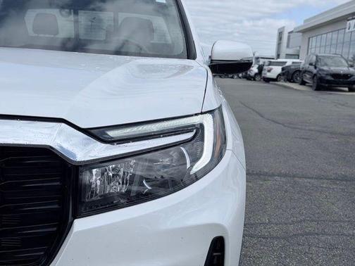 Platinum White Pearl 2023 Honda Ridgeline RTL-E