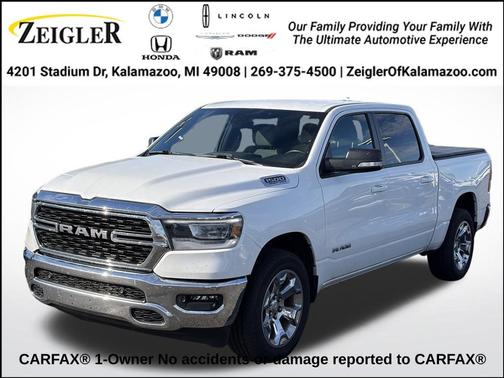 Bright White Clearcoat 2022 RAM 1500 Big Horn