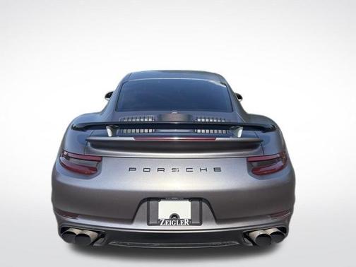 2019 Porsche 911 Turbo S