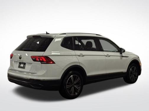 2024 Volkswagen Tiguan 2.0T Wolfsburg Edition