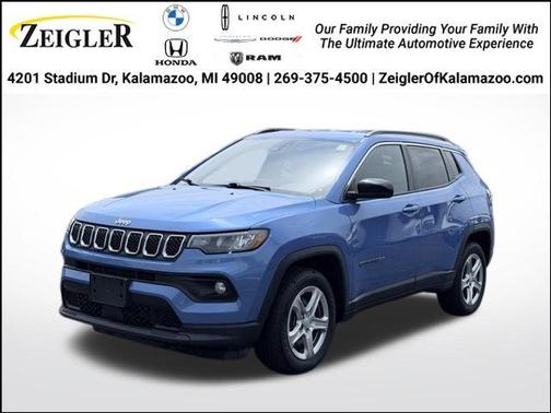 Hydro Blue Pearlcoat 2024 Jeep Compass Latitude