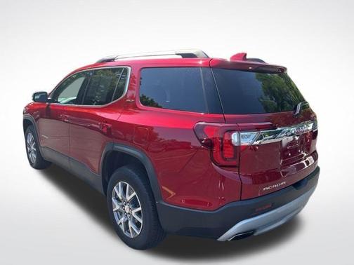 2022 GMC Acadia SLT