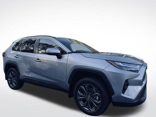 2024 Toyota RAV4 Hybrid XLE Premium