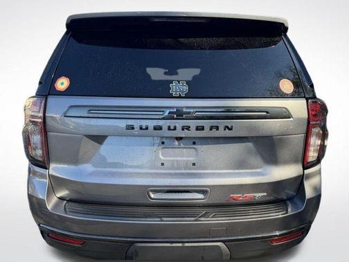 2021 Chevrolet Suburban RST