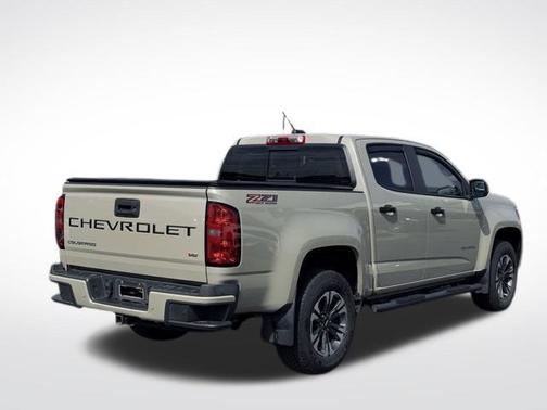 Sand Dune Metallic 2022 Chevrolet Colorado Z71