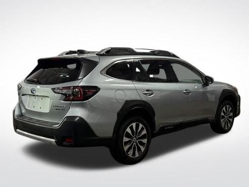 2023 Subaru Outback Touring