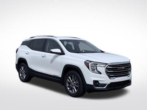 Summit White 2023 GMC Terrain SLT