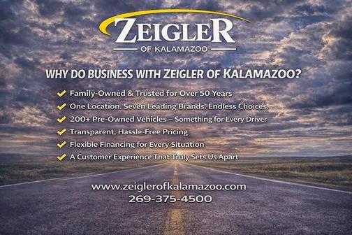 Platinum White 2022 Honda Pilot Touring 7-Passenger