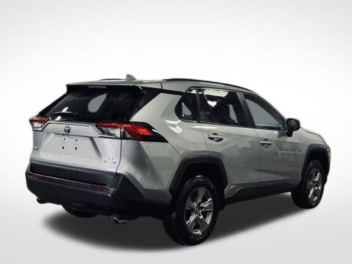 2023 Toyota RAV4 Hybrid LE