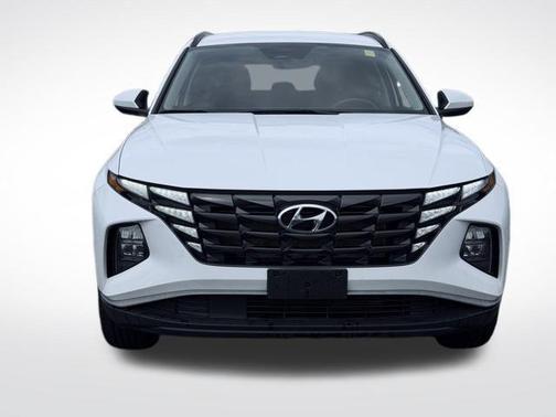 White Pearl 2024 Hyundai TUCSON SEL