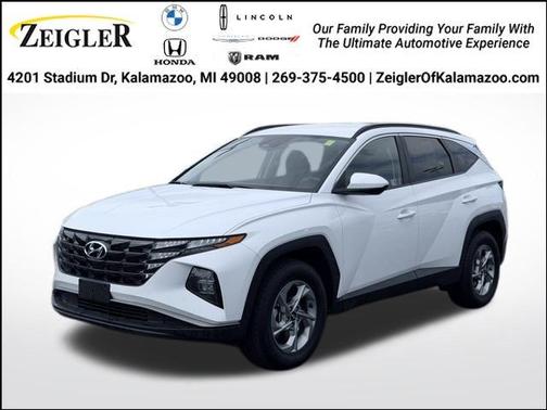 White Pearl 2024 Hyundai TUCSON SEL