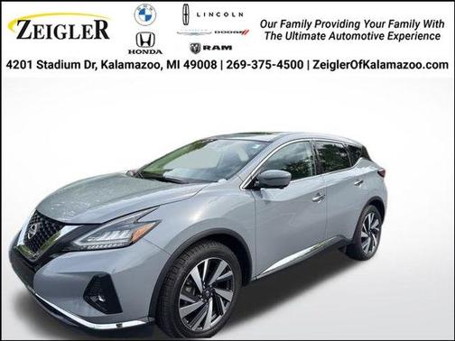 2023 Nissan Murano SL
