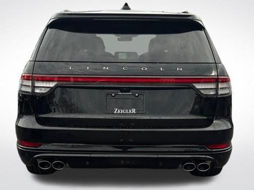 Infinite Black Metallic 2026 Lincoln Aviator Reserve AWD