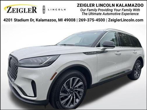 2025 Lincoln Aviator Premiere