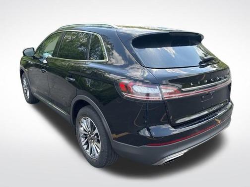 2021 Lincoln Nautilus Standard