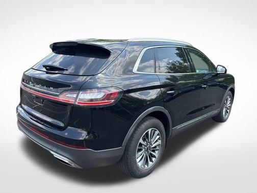 2021 Lincoln Nautilus Standard