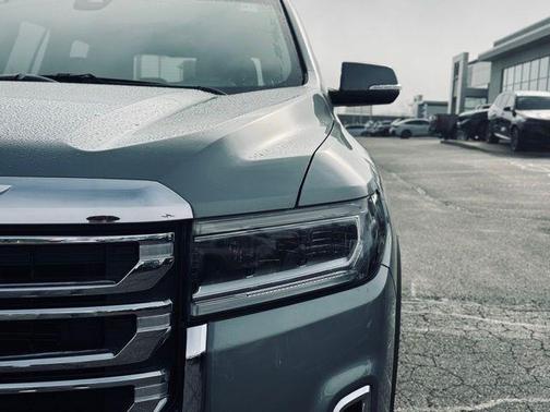 Sterling 2023 GMC Acadia SLE