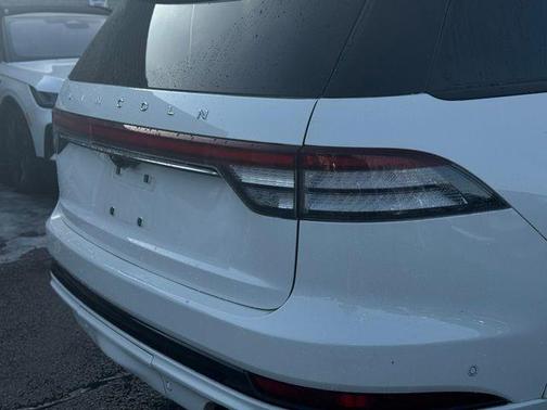 2023 Lincoln Aviator Reserve AWD