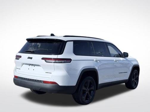 Bright White Clearcoat 2023 Jeep Grand Cherokee L Limited