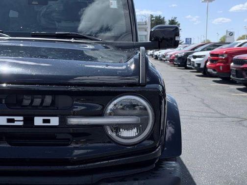 Shadow Black 2023 Ford Bronco Outer Banks