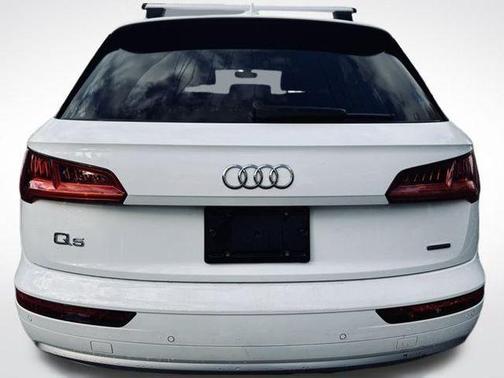 2020 Audi Q5 45 Premium