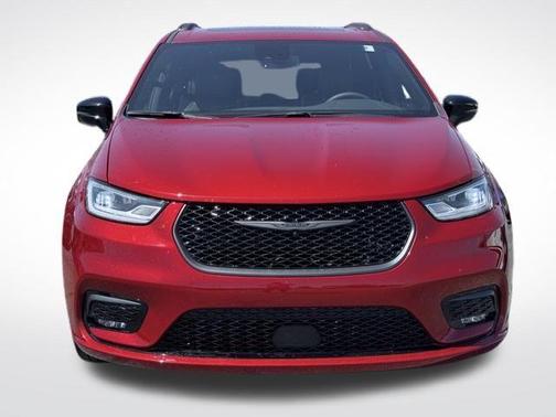Red 2025 Chrysler Pacifica Limited