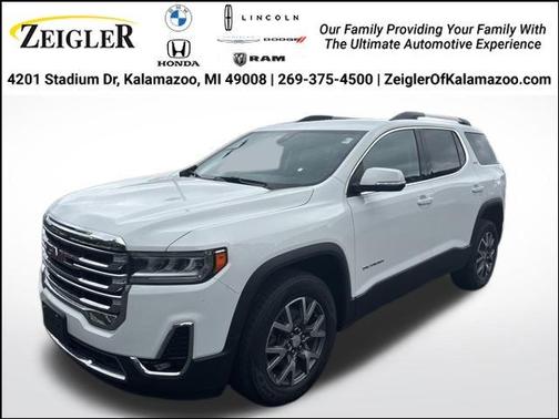 2023 GMC Acadia SLT