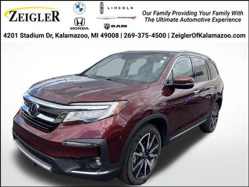 2022 Honda Pilot Touring 8-Passenger