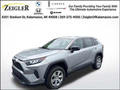 2022 Toyota RAV4 LE