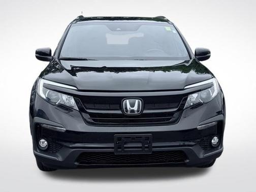 Crystal Black Pearl 2022 Honda Pilot TrailSport