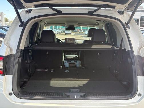 Platinum White Pearl 2025 Honda Pilot EX-L