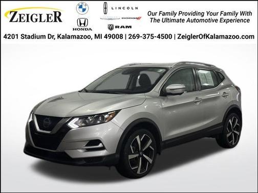 2022 Nissan Rogue Sport SL